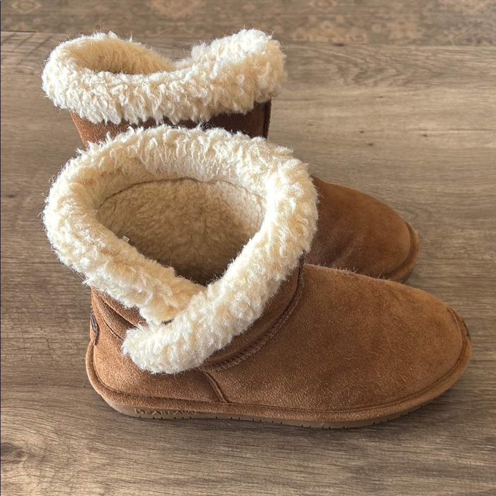 Bearpaw Warm Shearling Lined Boots
